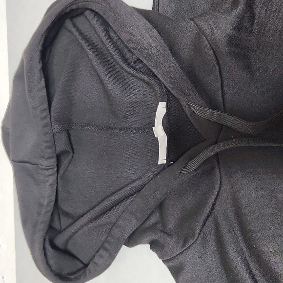 Fashion Sweater - Picture 7 of 9